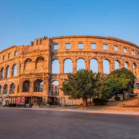 In - Istrien 53389 * Pula