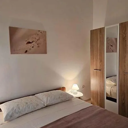 In - Istrien 53389 Pula